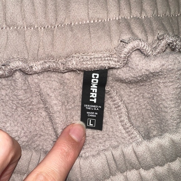 COMFRT SIGNATURE SWEATPANTS - Picture 3 of 4